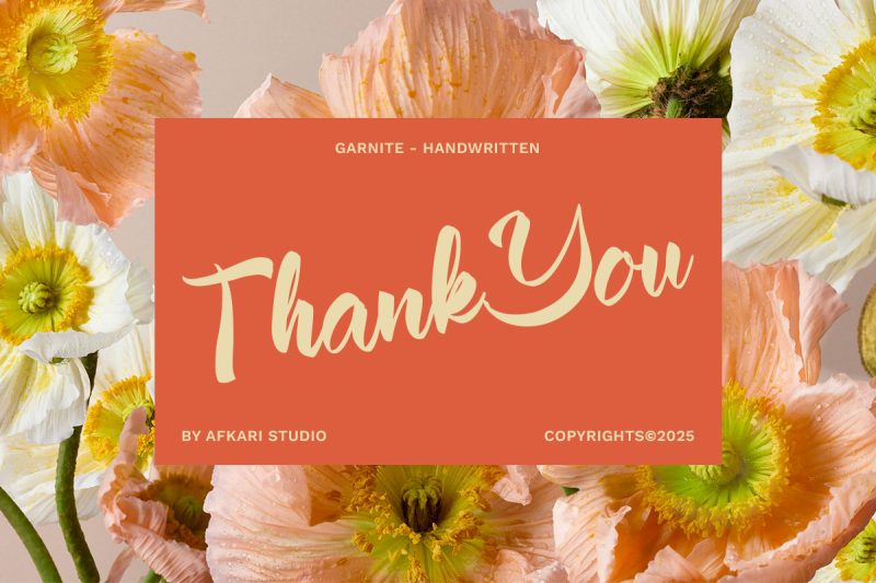 Garnite - Handwritten Script Font